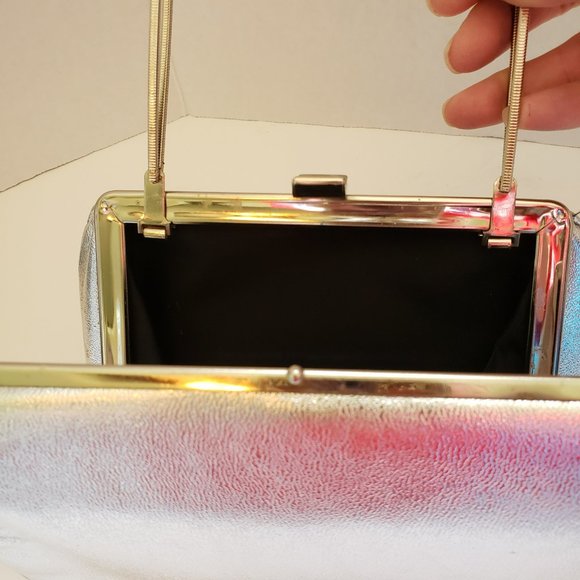 Vintage Silver Handbag with Silver Trim and Handle - Picture 10 of 10